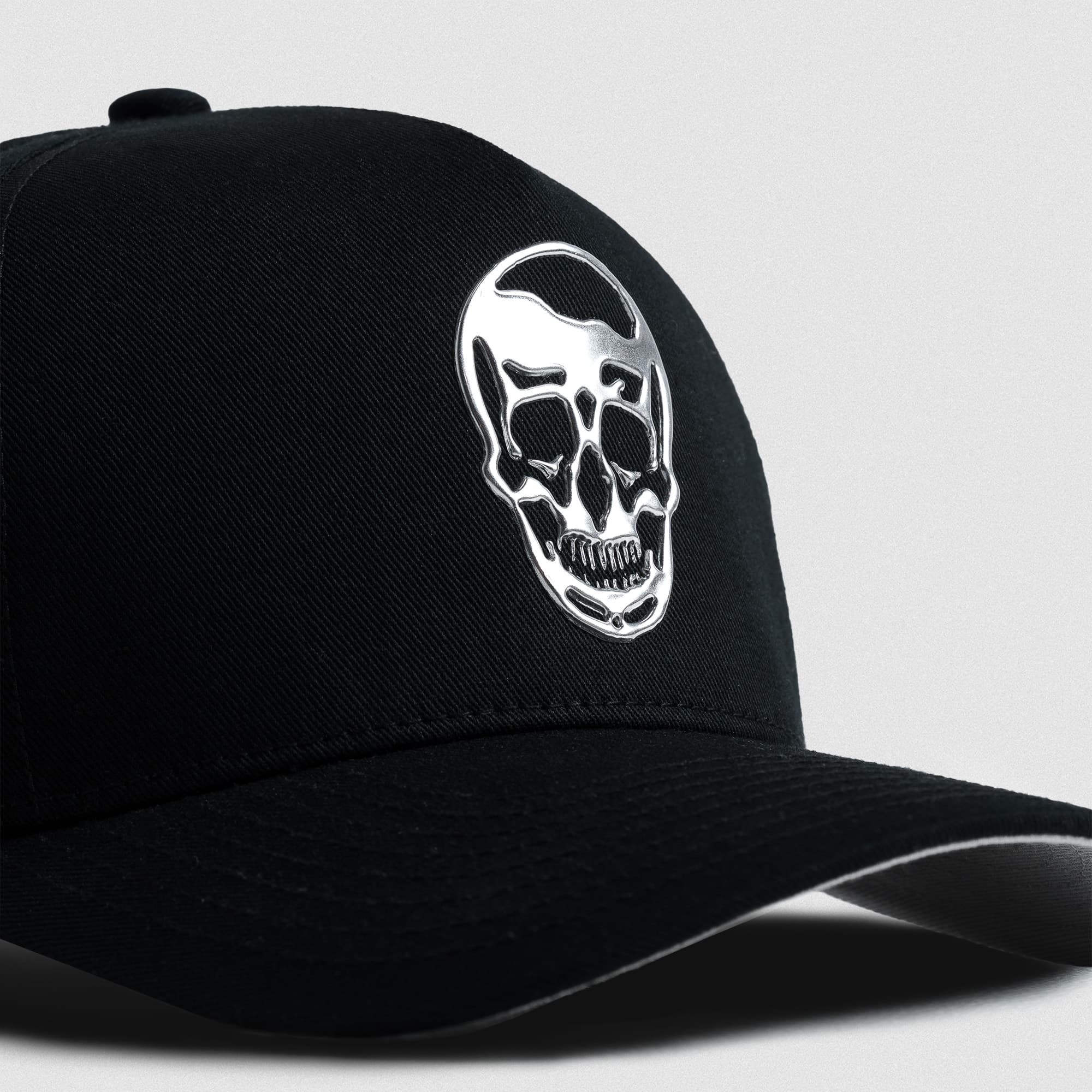 5-Panel Chrome Skull Hat - Image 4