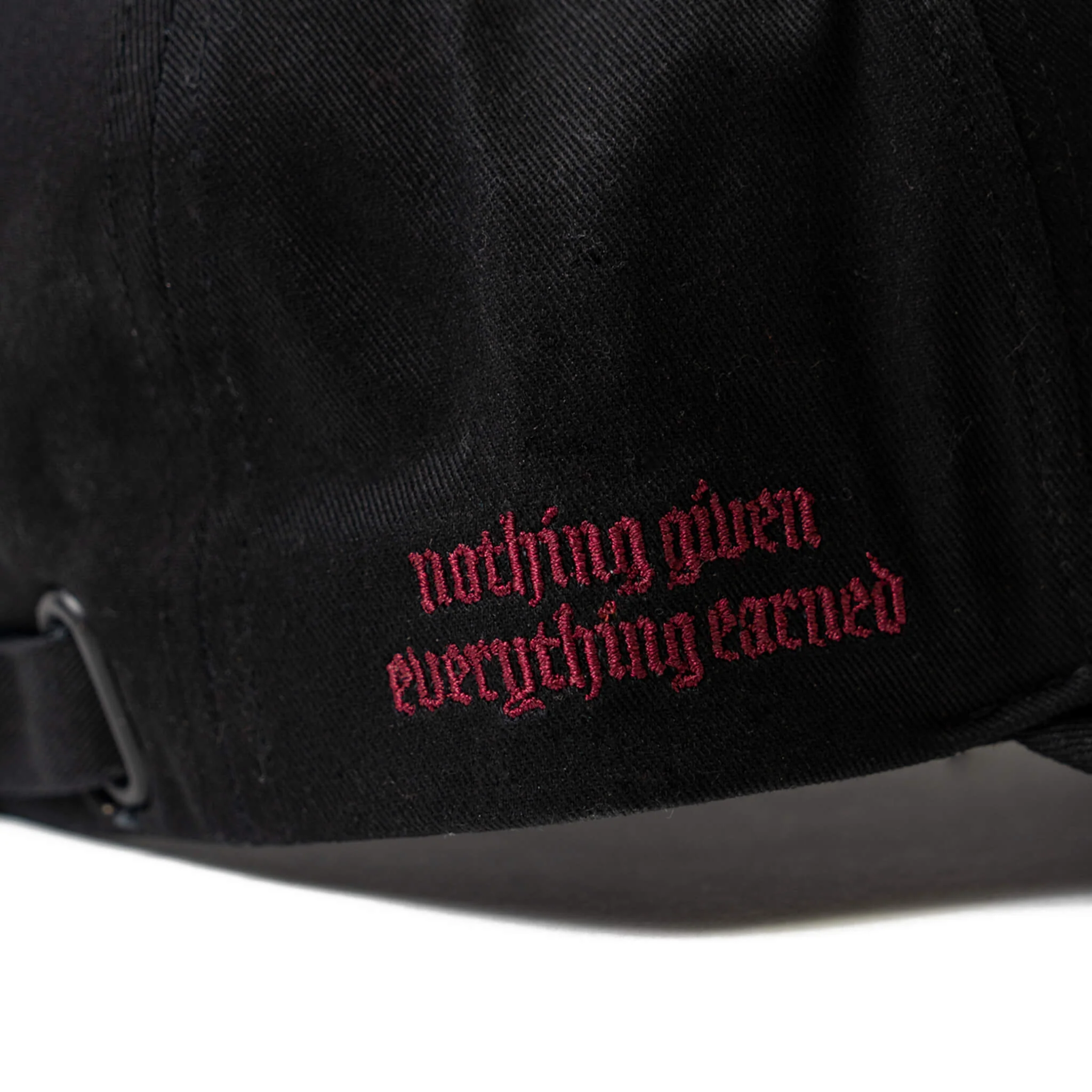 5-Panel Skull Hat - Black/Burgundy - Image 3