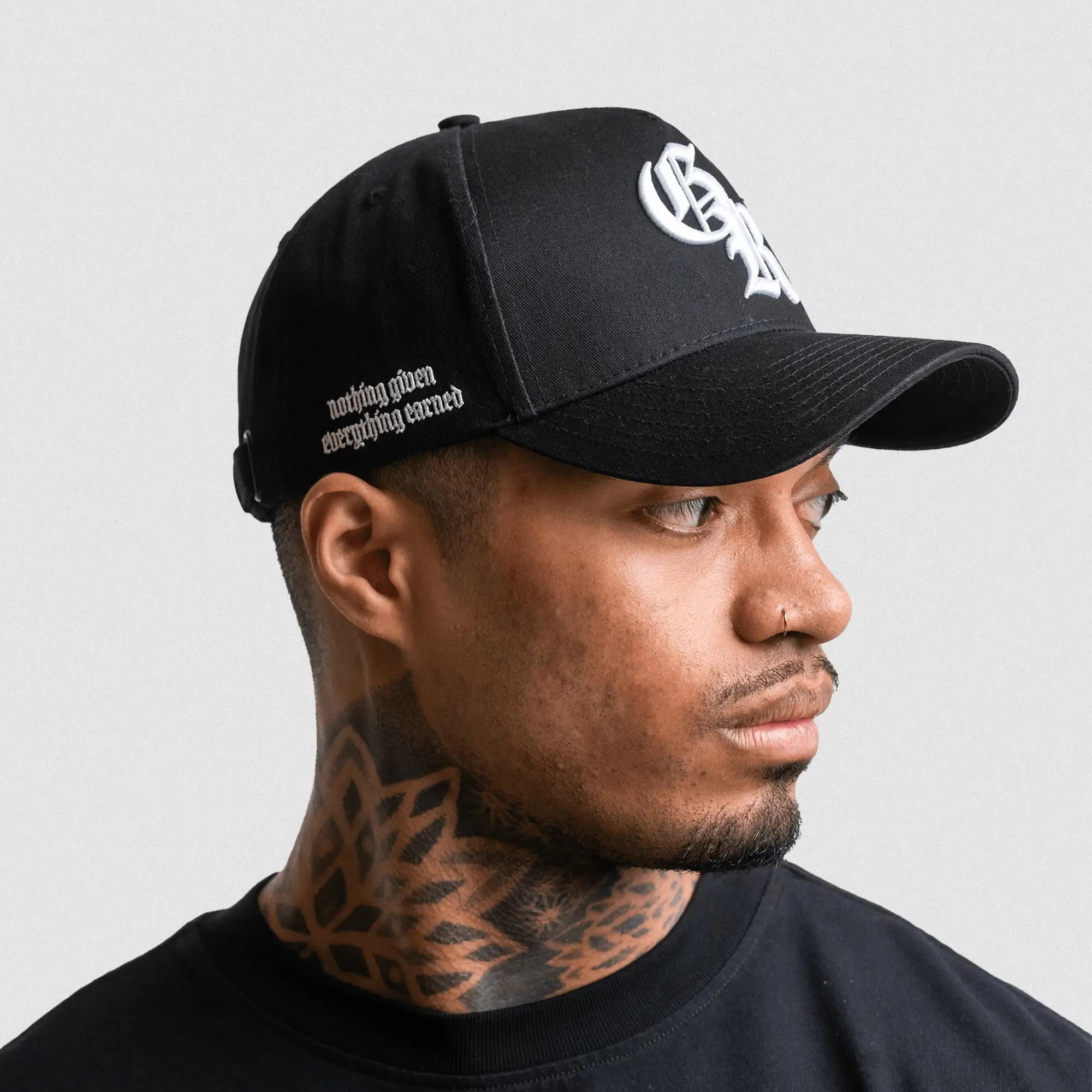 5-Panel Initial Hat - Black/White - Image 5