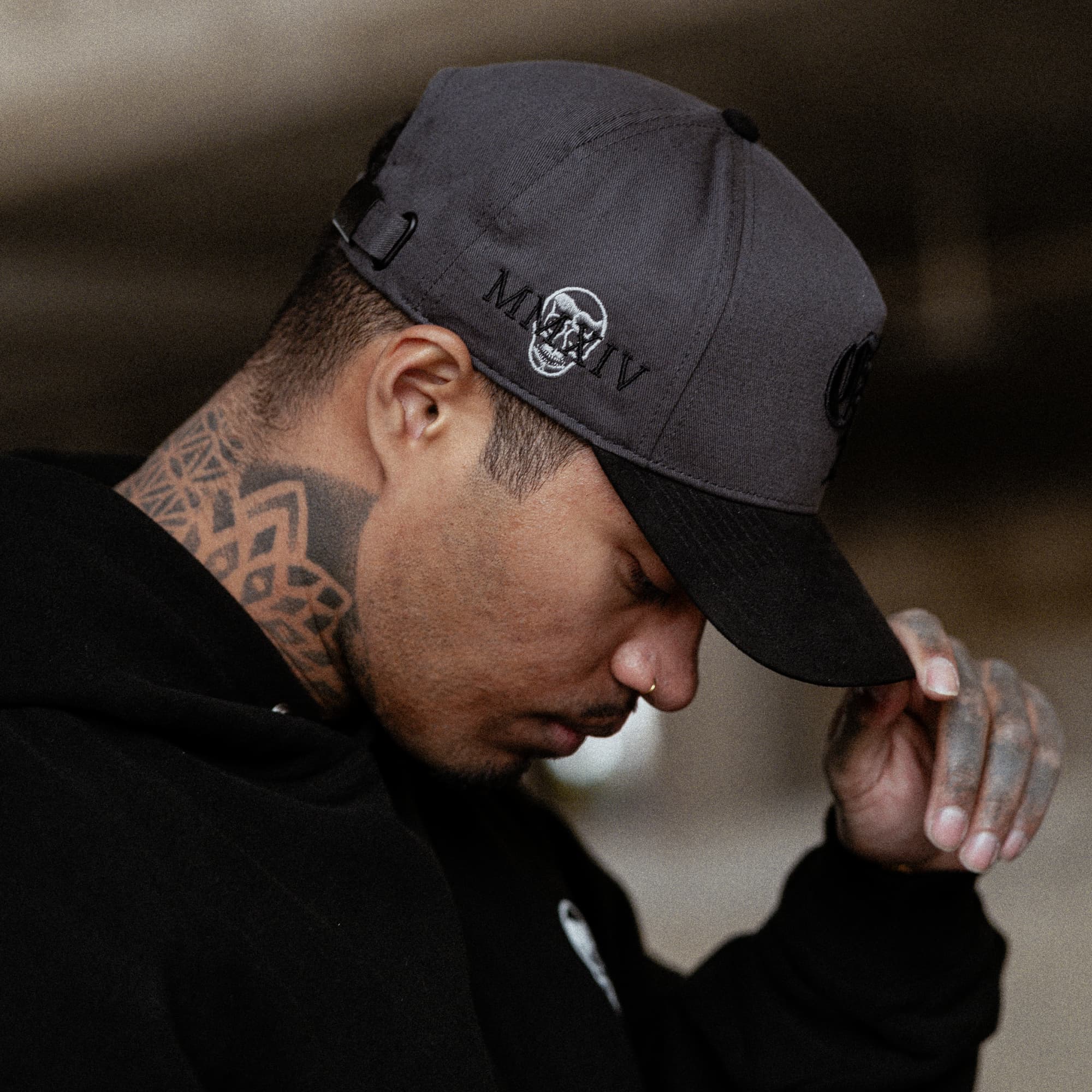 5-Panel Initial Suede Hat - Gray/Black - Image 9