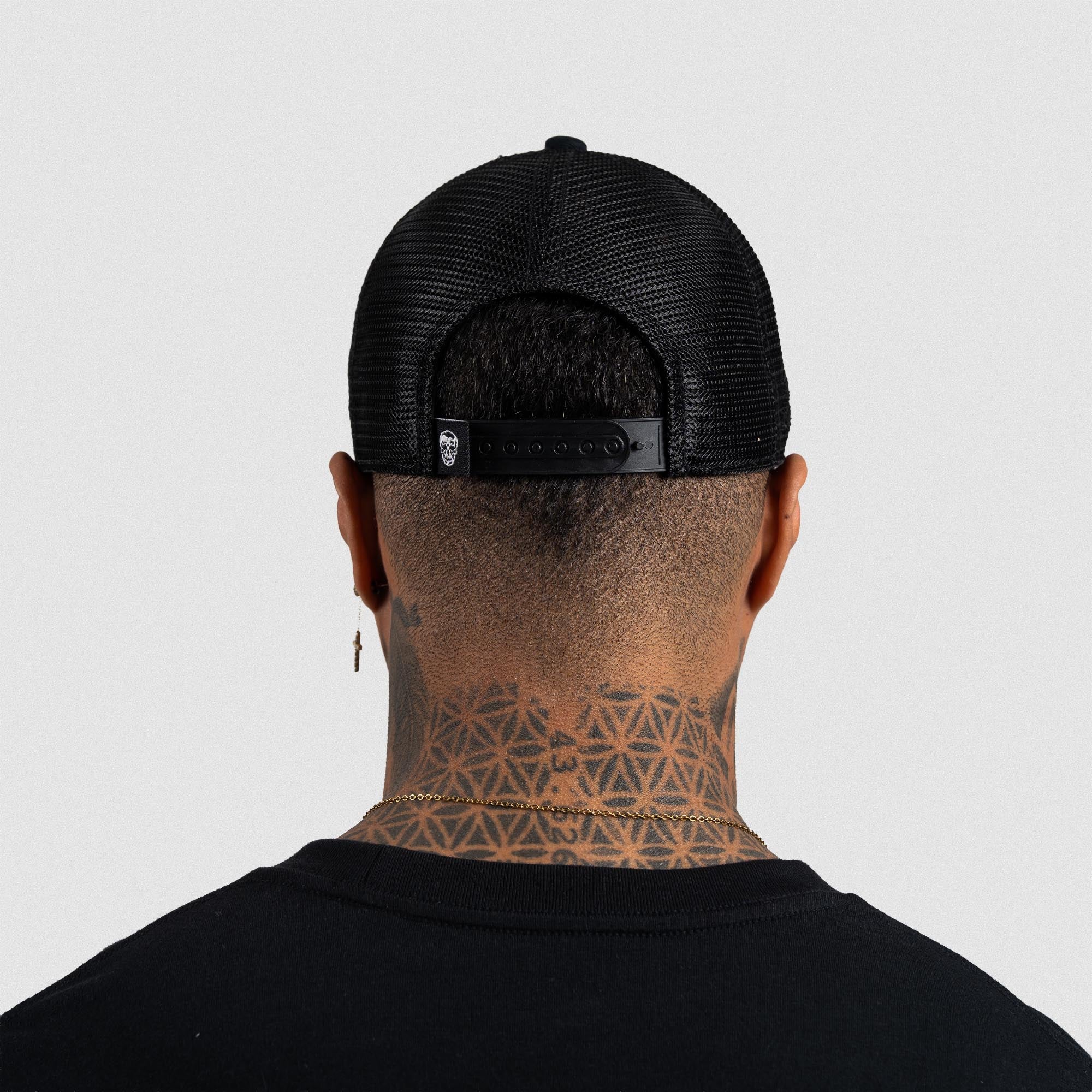 5-Panel Initial Trucker Hat - Black/Black - Image 7