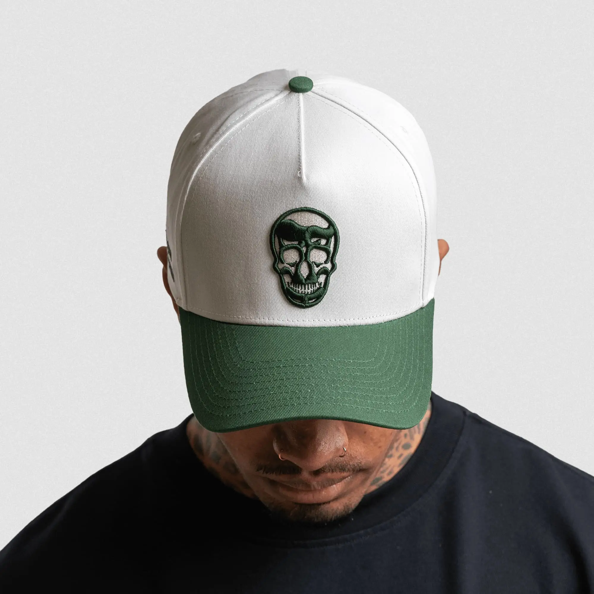 5-Panel Skull Hat - White/Green - Image 4