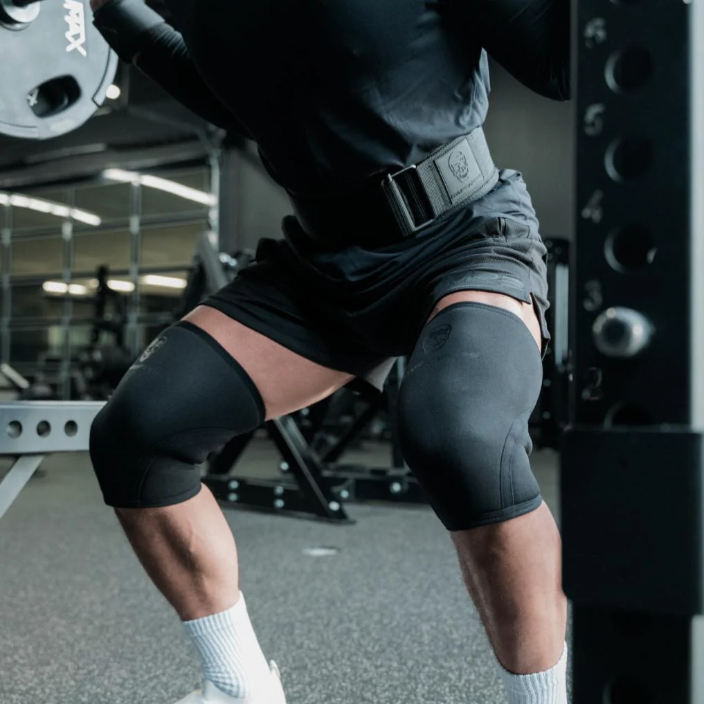 7MM Knee Sleeves - Black/Black - Image 6