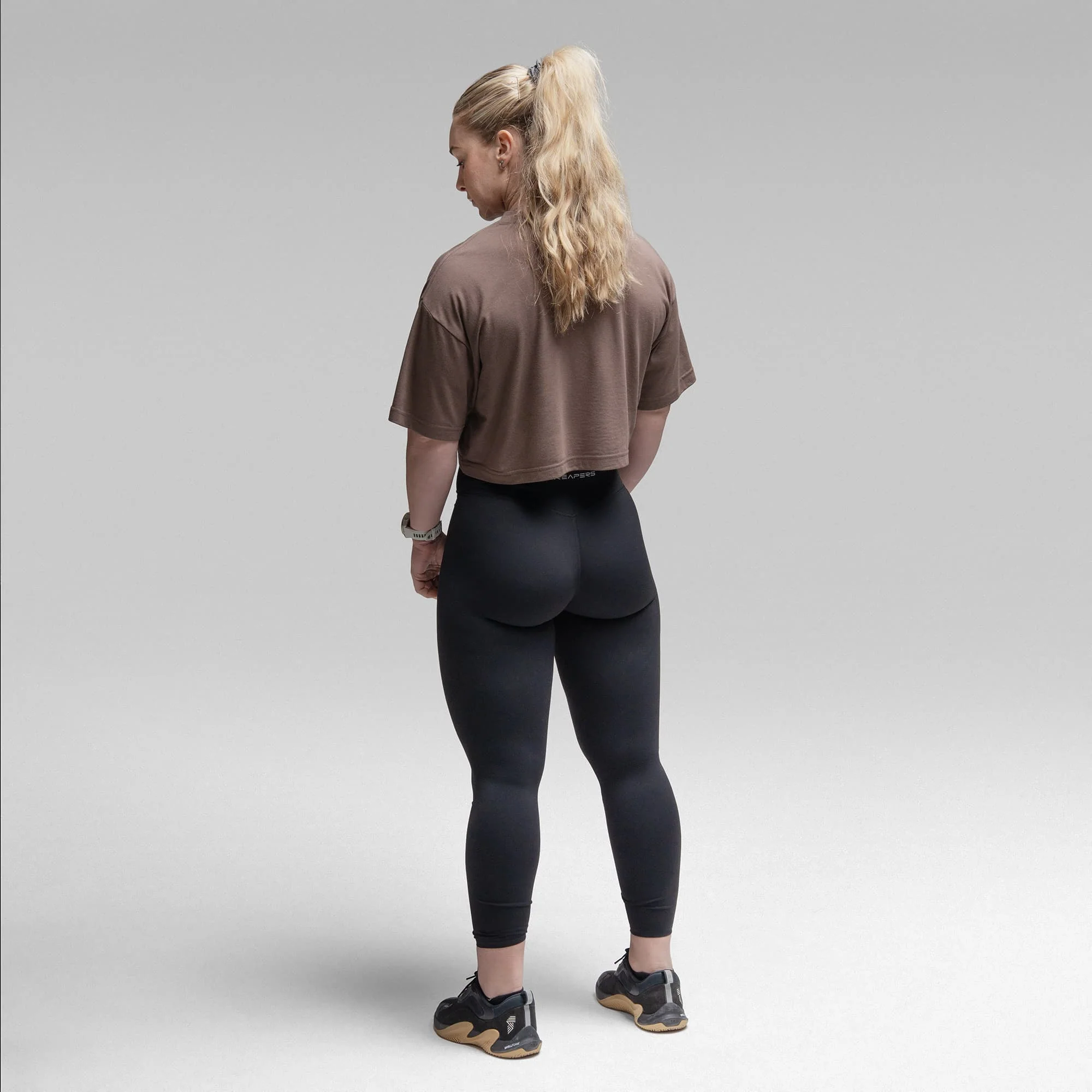 Active Tri-Blend Cropped Tee - Toffee/Black - Image 4