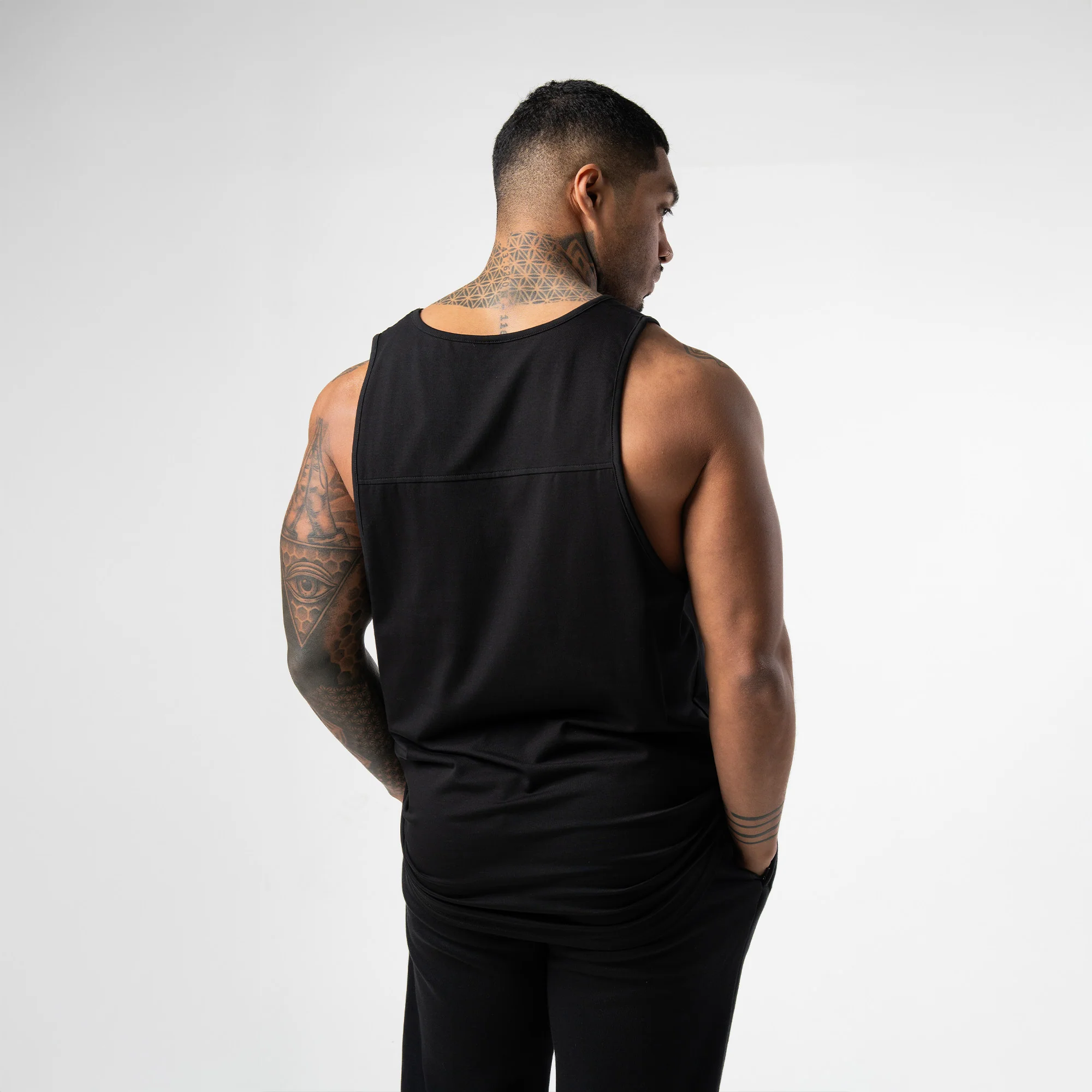 Axis Scoop Hem Tank - Black/White - Image 4