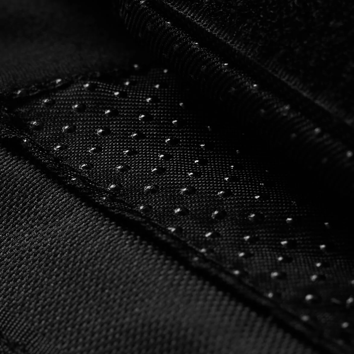 Covered Barbell Squat Pad - Black - Image 5