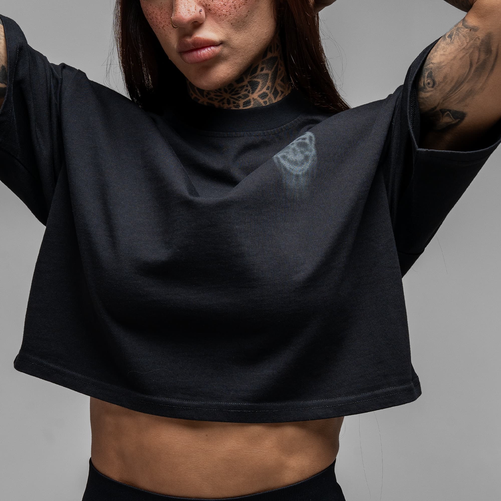GR Shadow Cropped Tee - Image 3