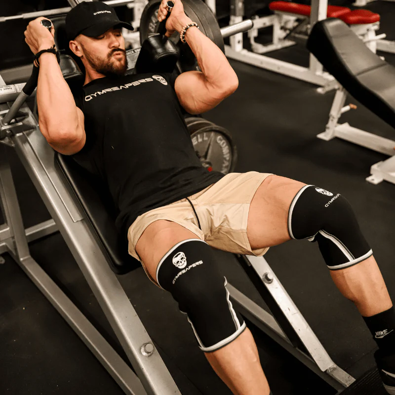 Gymreapers 7MM Knee Sleeves - Black/White - Image 5