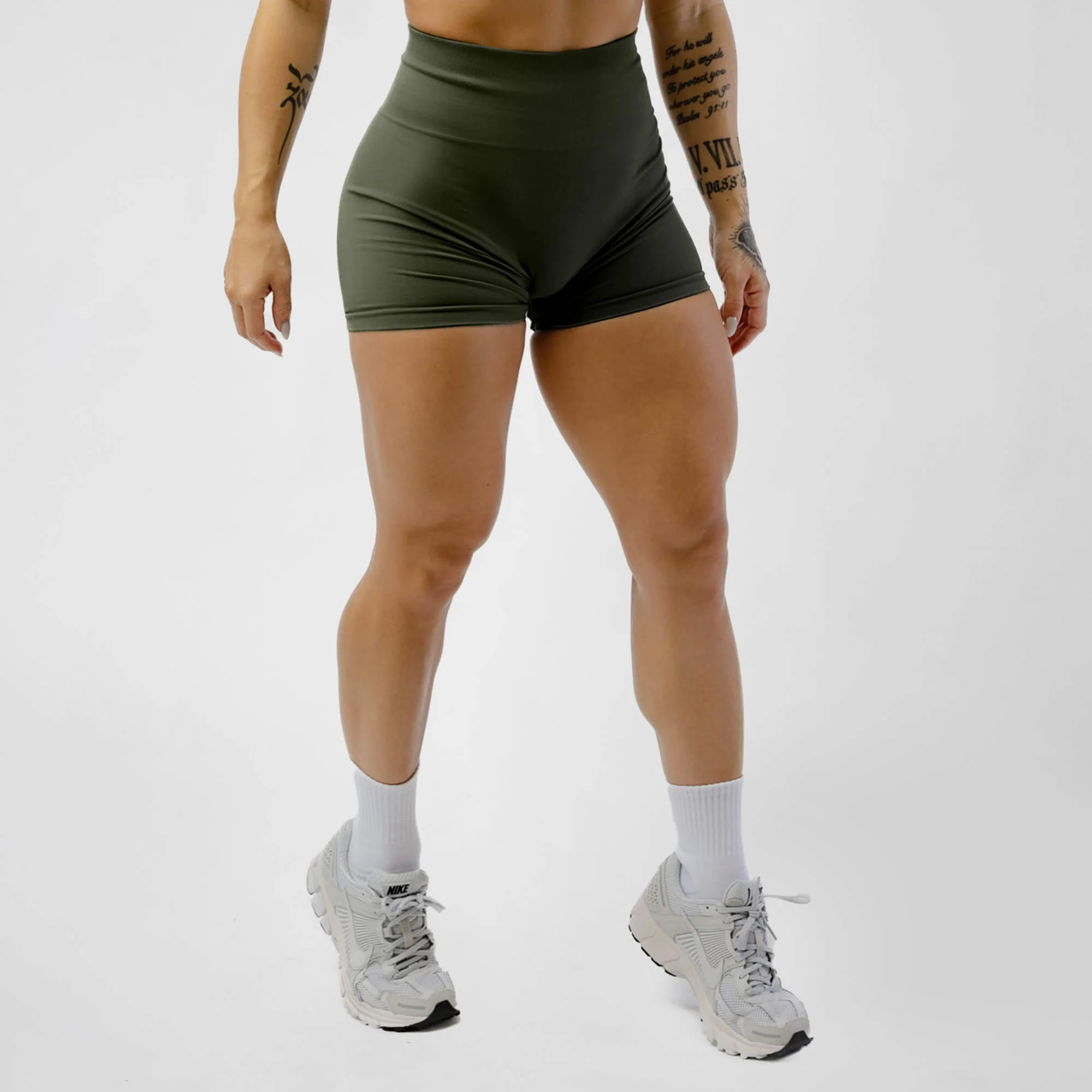 Halo Seamless Shorts - Image 14