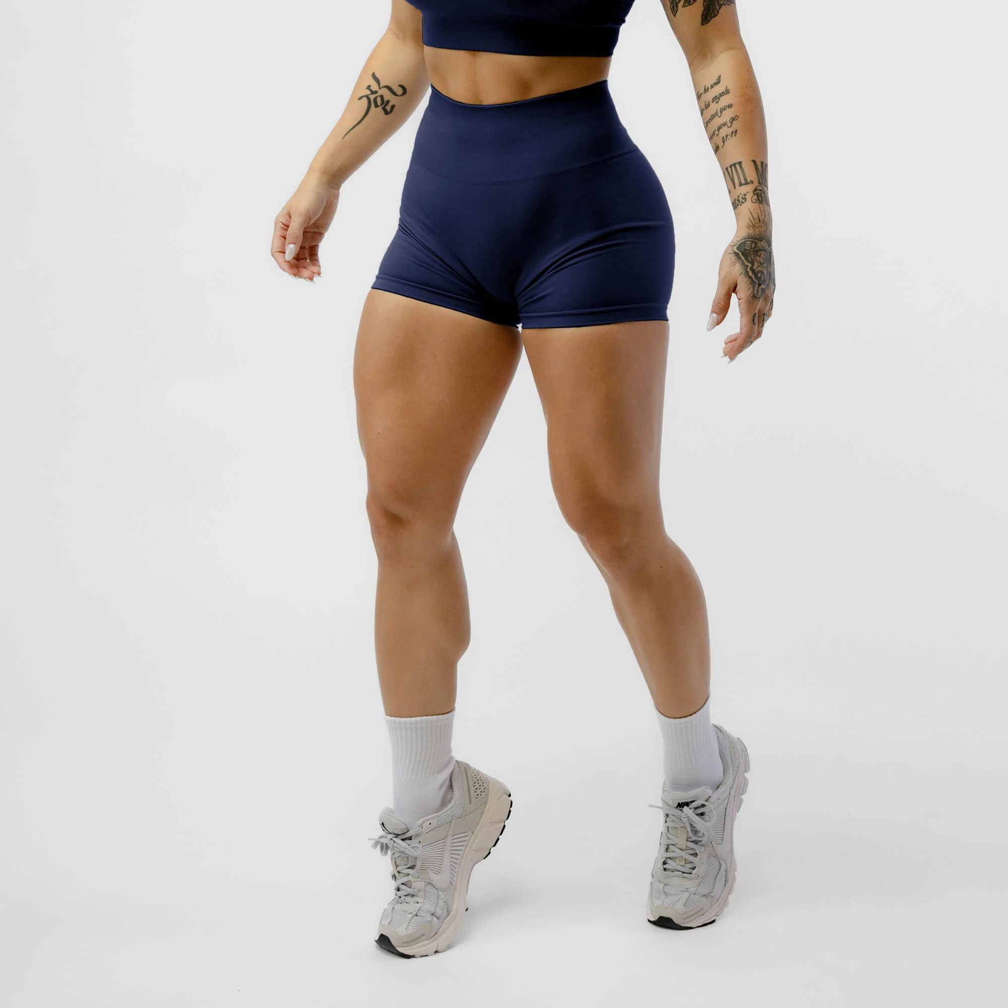 Halo Seamless Shorts - Image 4