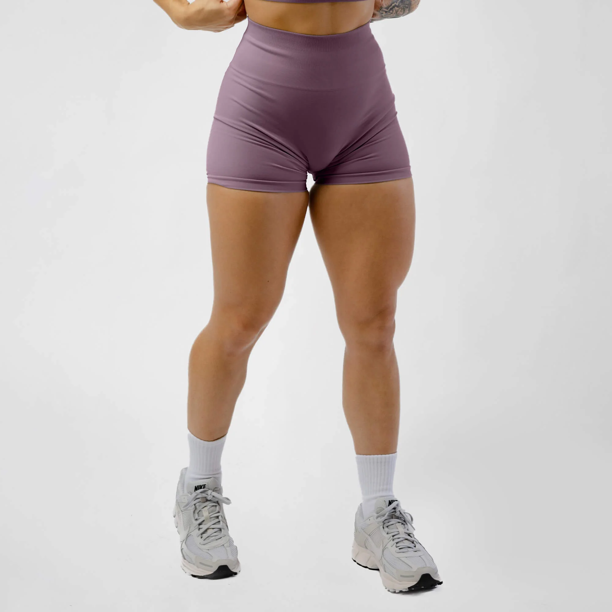 Halo Seamless Shorts - Image 7