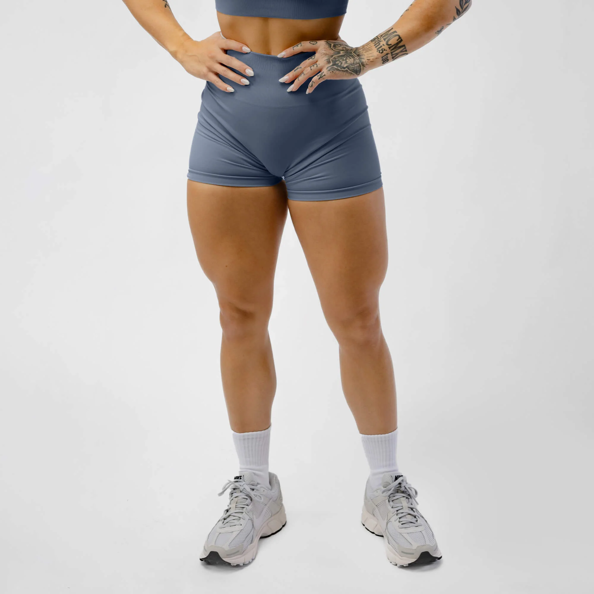Halo Seamless Shorts - Image 9
