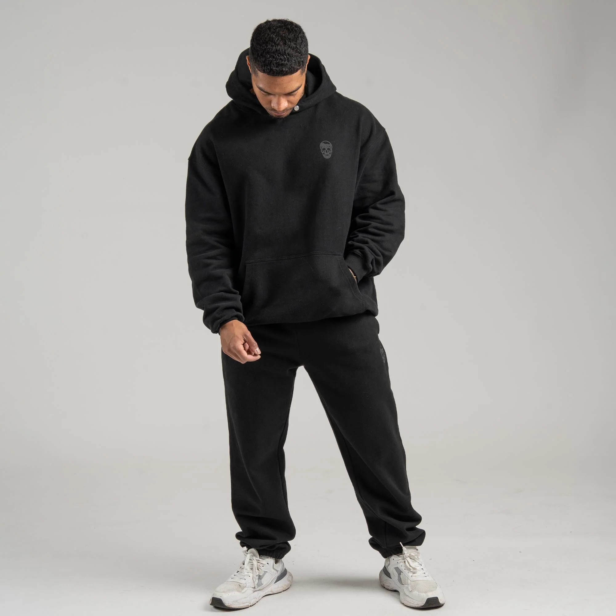 Heavyweight Jogger - Black - Image 5