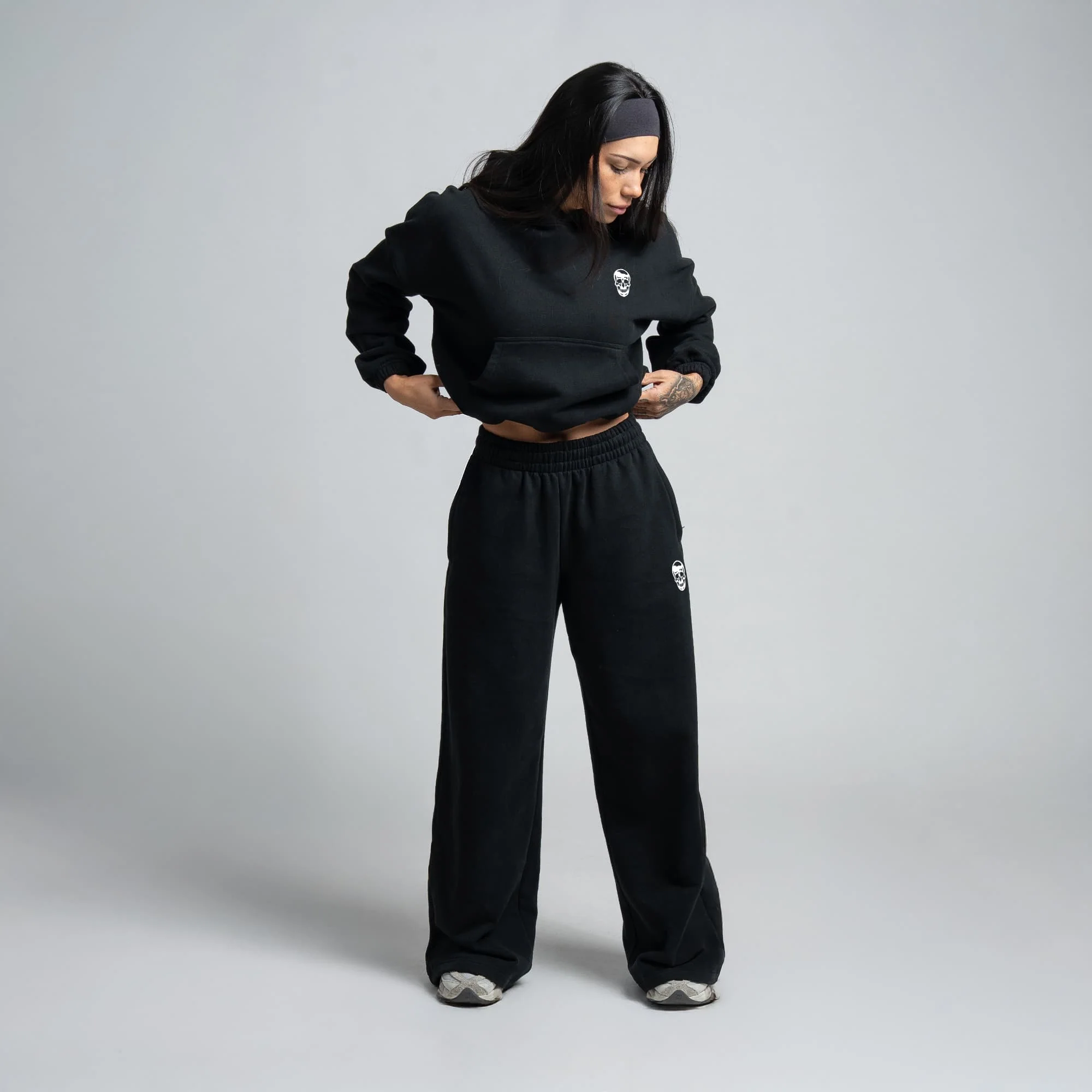 Heavyweight Cropped Hoodie - Image 4