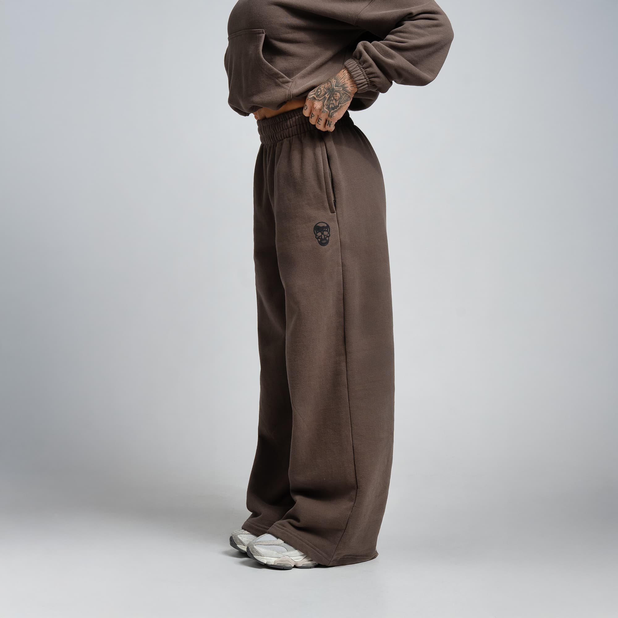 Heavyweight Wide Leg Jogger - Image 13