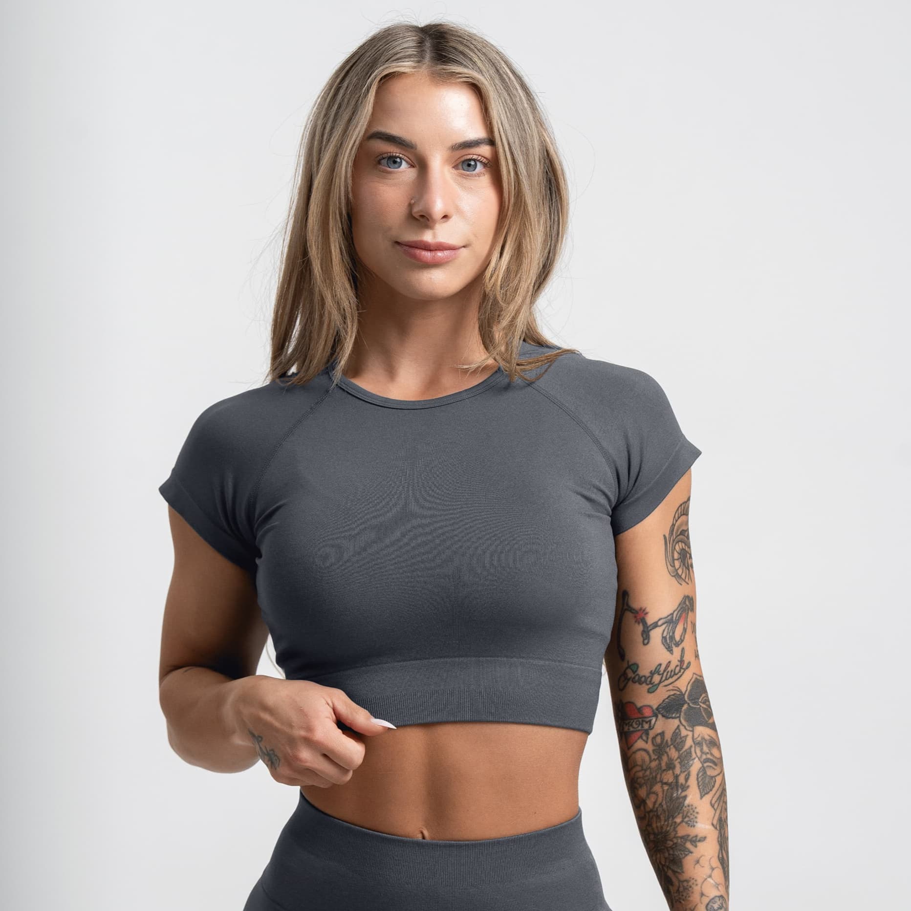 Infinity Cropped Tee - Image 13