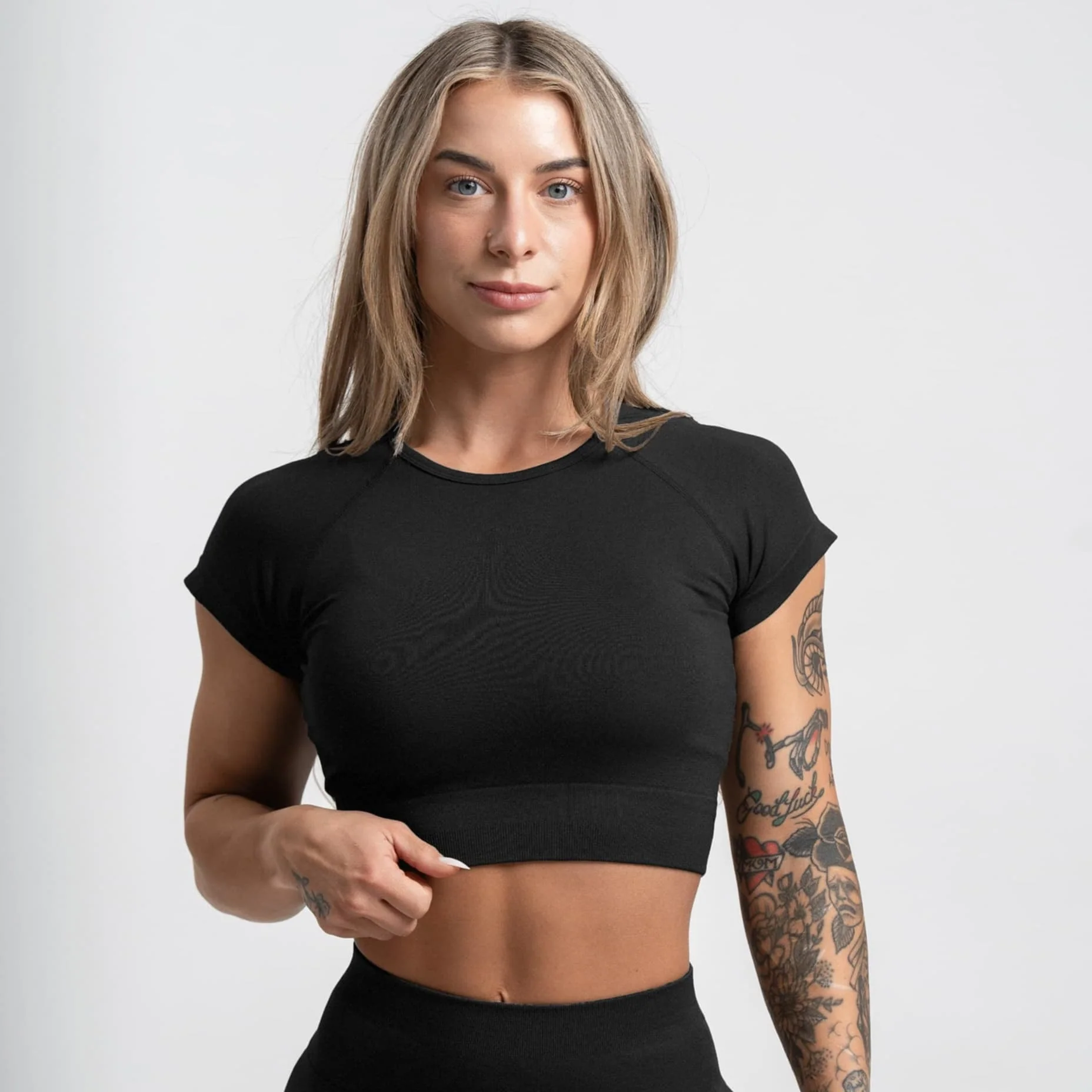 Infinity Cropped Tee - Image 41