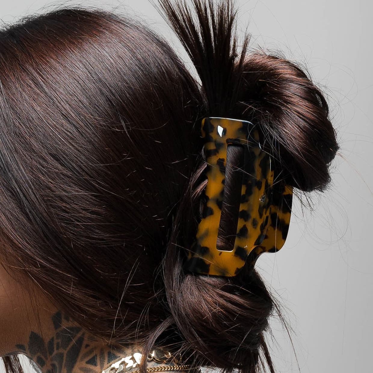 Large Claw Clip - Tortoise Shell Brown - Image 4