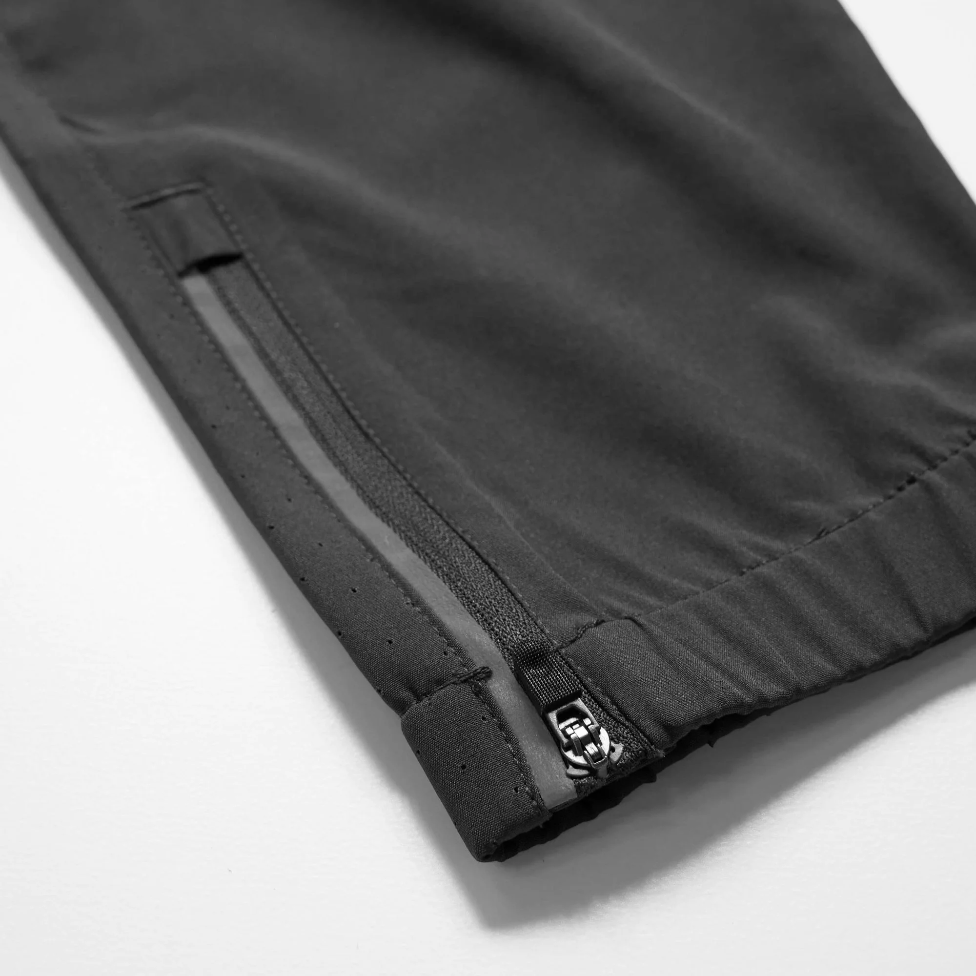 Performance Joggers - Obsidian - Image 3