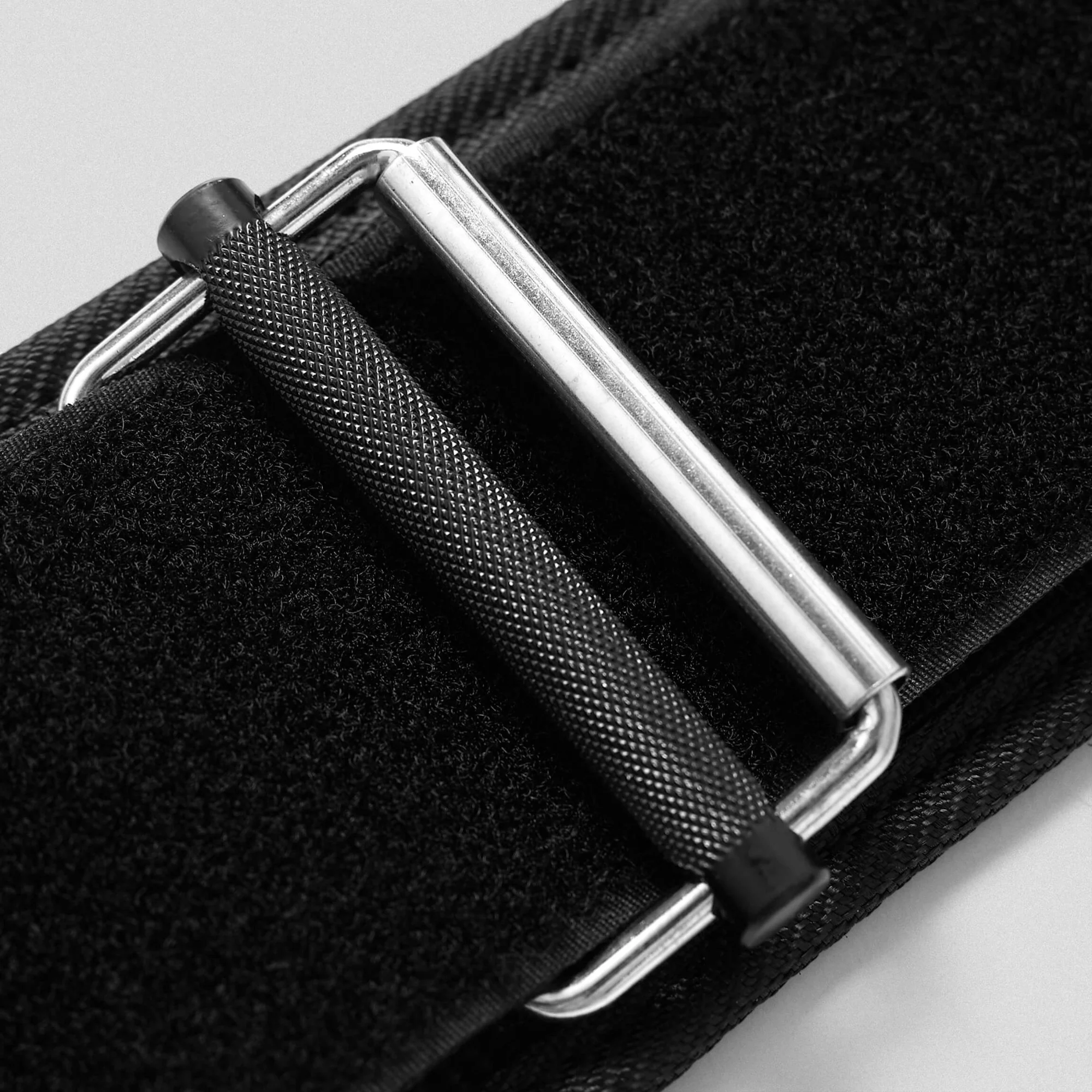 Quick Lock Weightlifting Belt - Black/Black - Image 5