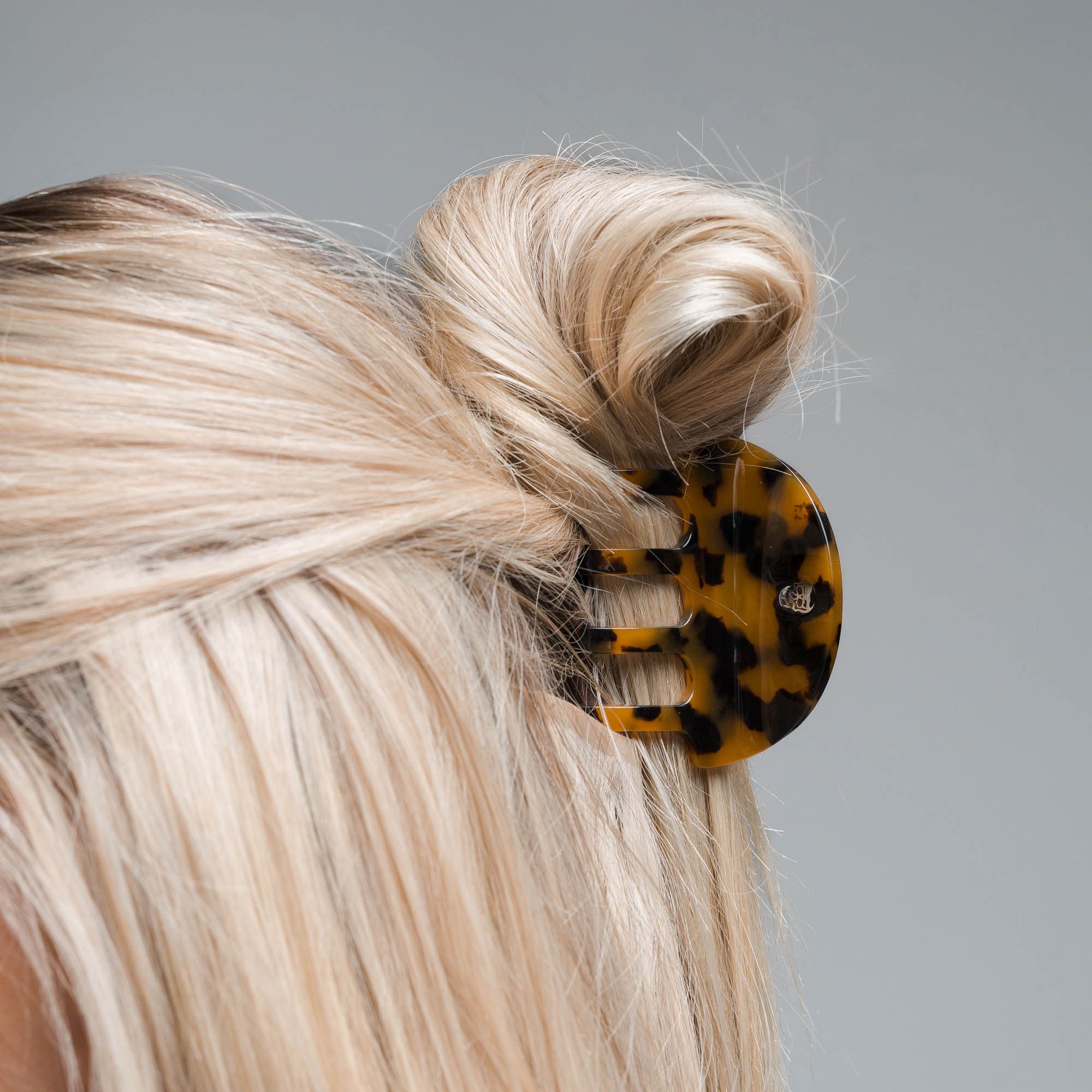 Small Claw Clip - Tortoise Shell Brown - Image 6