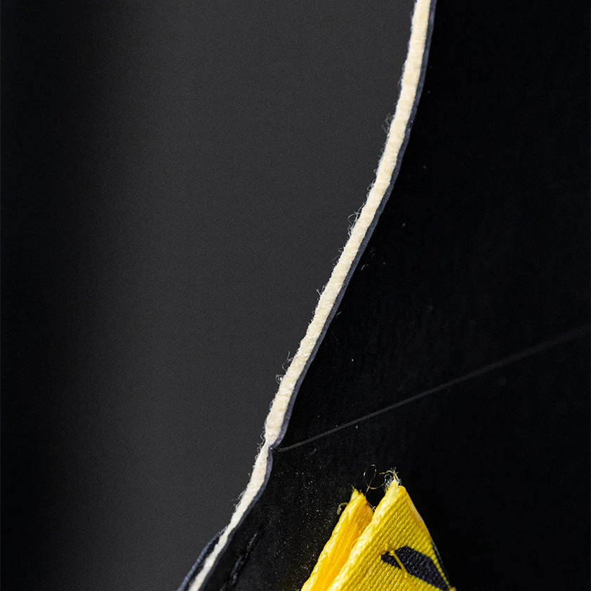 V Series Men's Apex 3FC - Image 2